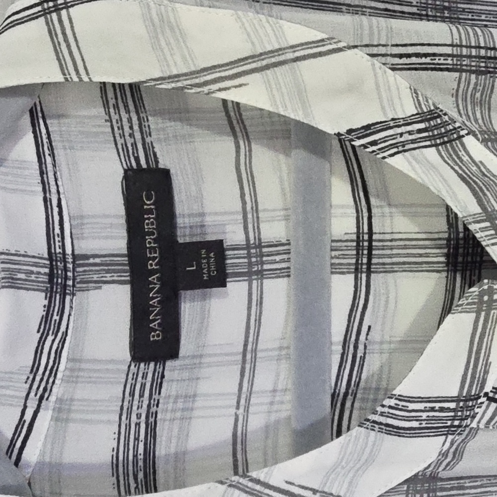 Banana Republic White and Gray Plaid Shirt Size Large - Picture 3 of 4